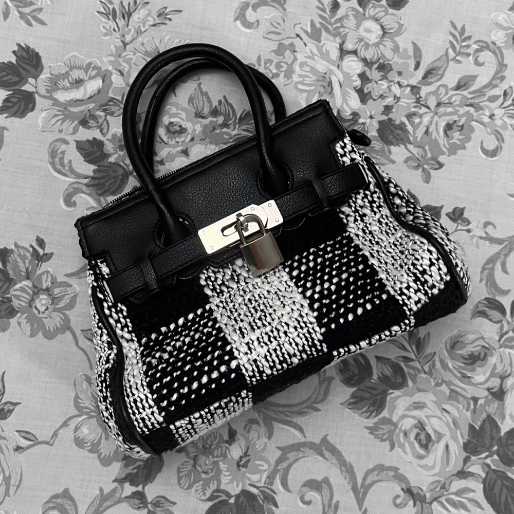 Y2K bag 🖤